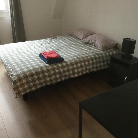 3 Chambres En Lit Double, 6 Personnes, Dans Appartement Entierement Renove, 70 M2 , Wifi,Climatisation, Tres Calme , Tout Equipe,Lit Bebe Clermont-Ferrand Buitenkant foto